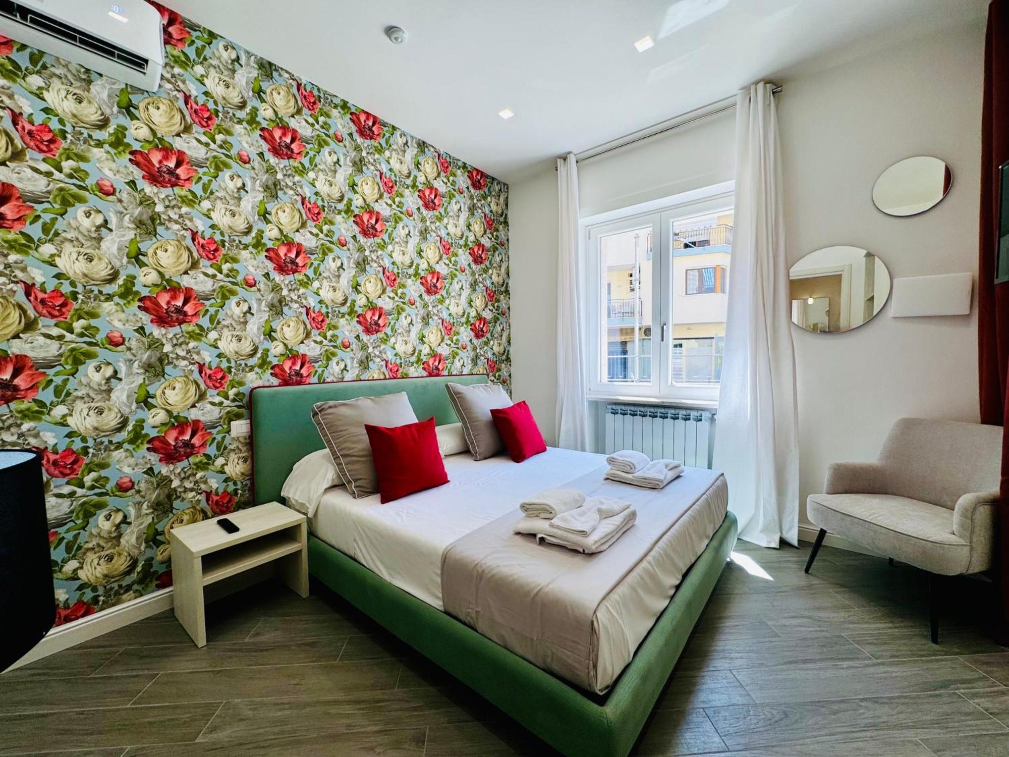 Yourhome - Santa Lucia Rooms Sorrento Buitenkant foto